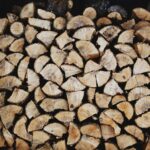 A cord of wood is stascked like Abdominal Muscles.